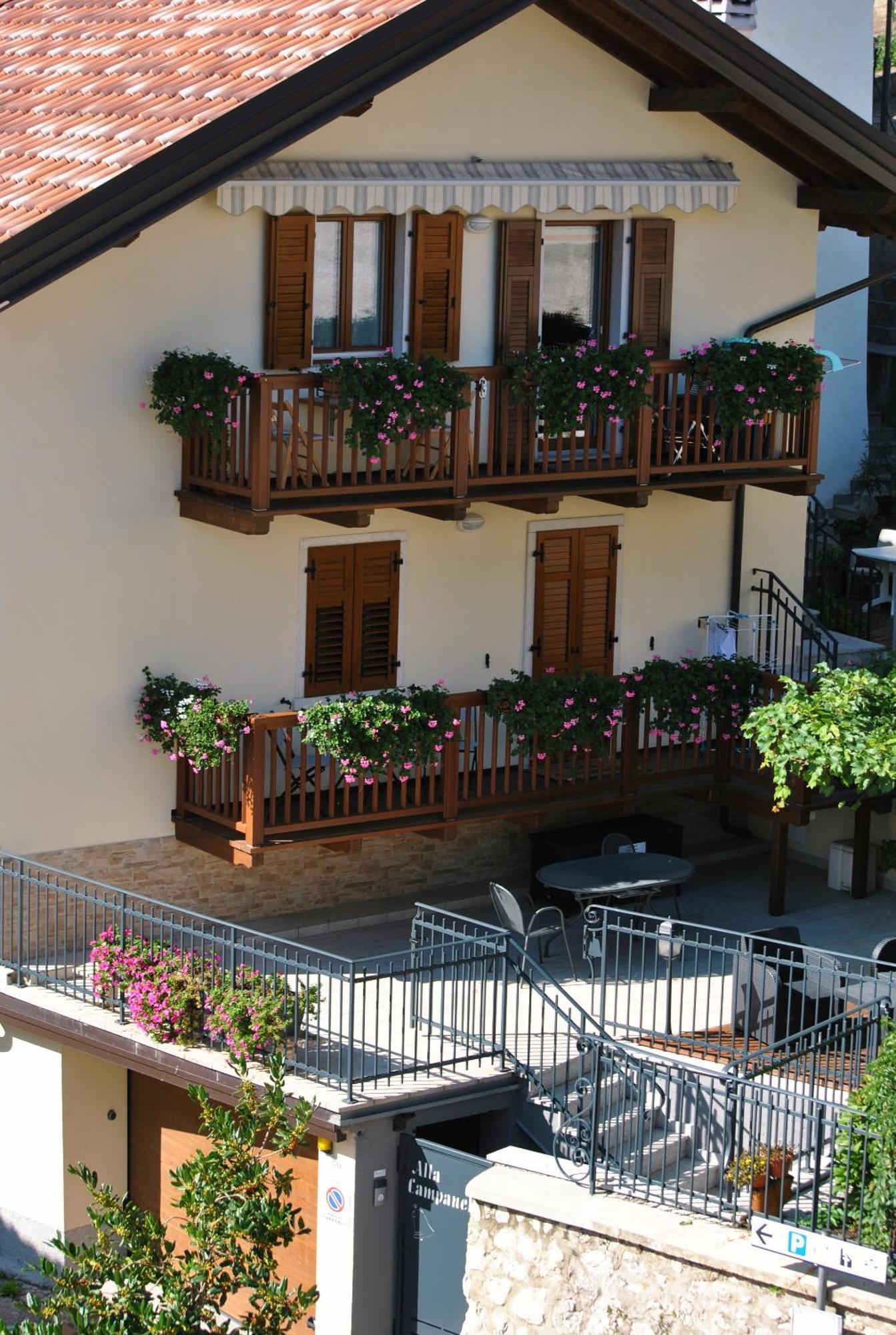 Alla Campanella Riva del Garda Exterior photo